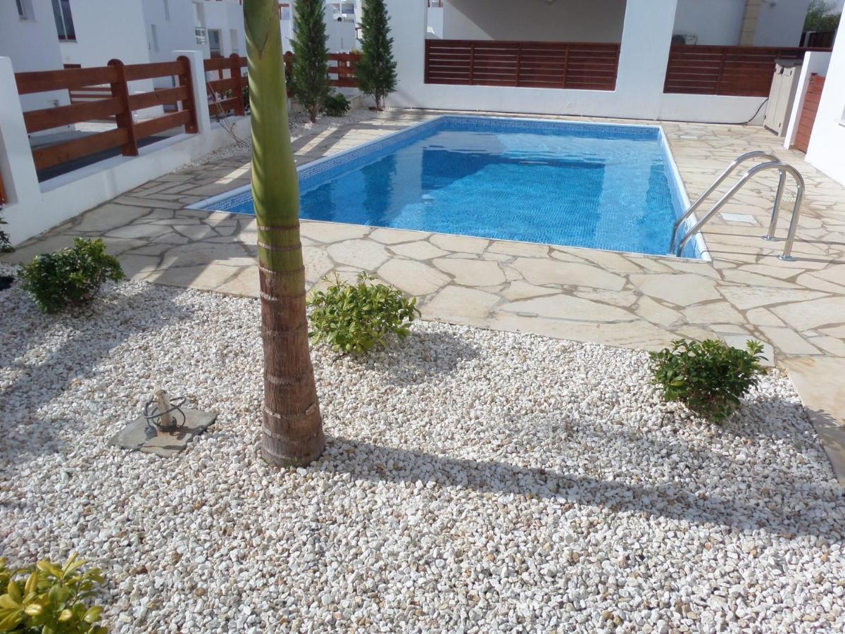 Modern Villa, 4 Bedrooms, Private Pool, Close To Coral Bay Strip Pegeia Exterior foto