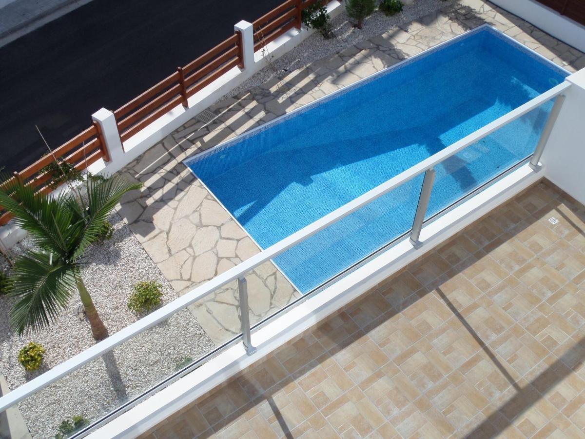 Modern Villa, 4 Bedrooms, Private Pool, Close To Coral Bay Strip Pegeia Exterior foto
