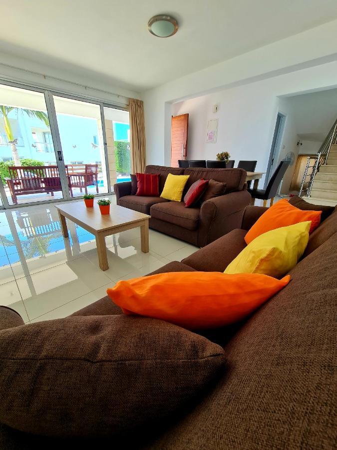Modern Villa, 4 Bedrooms, Private Pool, Close To Coral Bay Strip Pegeia Exterior foto